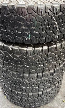 4 Llantas Usadas BFGoodrich Ko2 Lt 285/70/17 $320 las 4