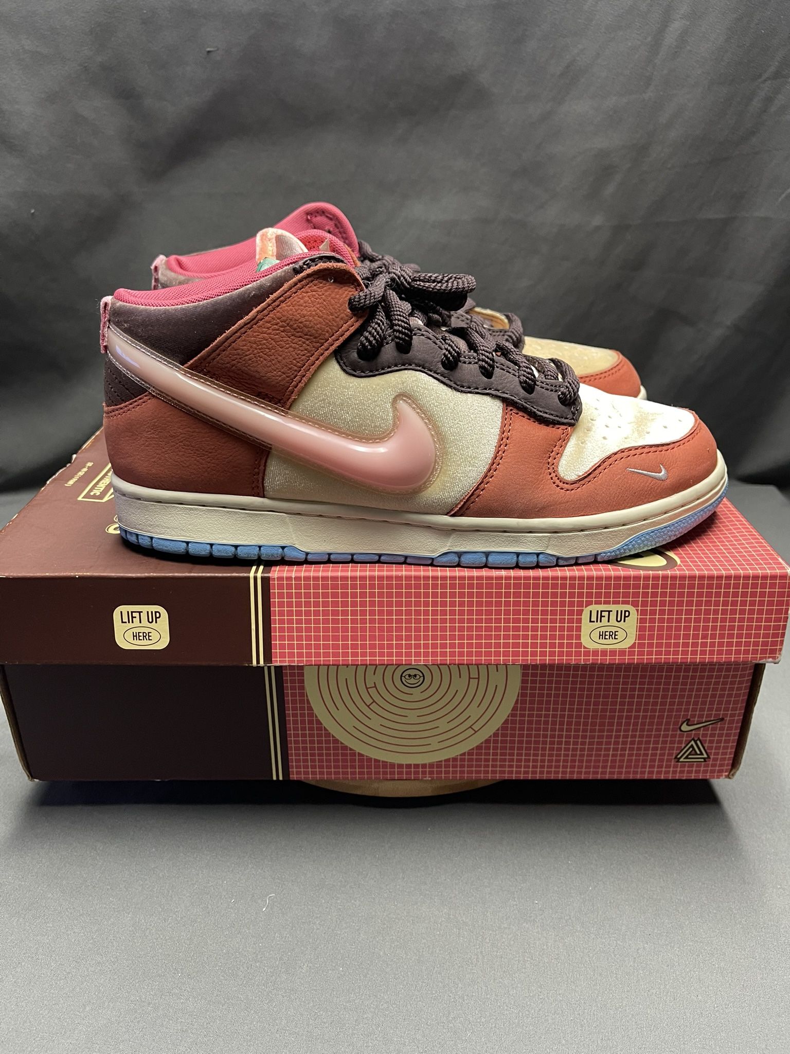 Men’s Nike Dunk Mid x Social Status Chocolate Milk - Size 9M