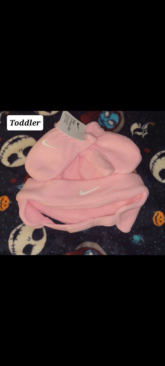 Toddler Nike Hat/Mitten Set 