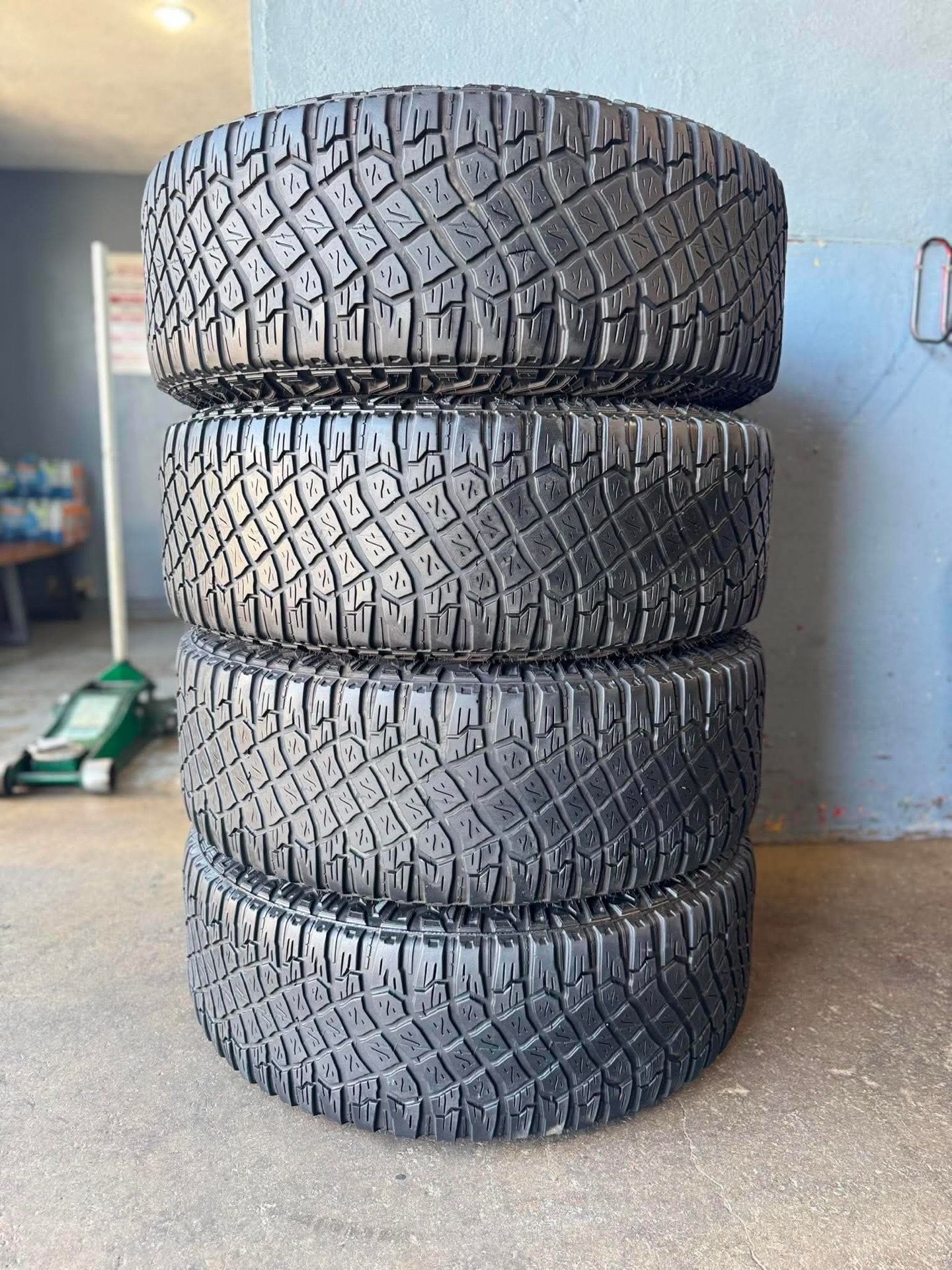 315/70/17. GOODYEAR