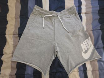 NIKE short size M