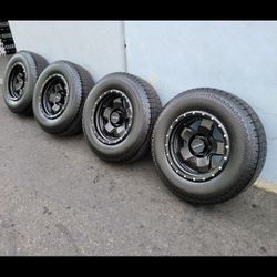 17" Raceline wheels/rims used 265/70R17 Tires