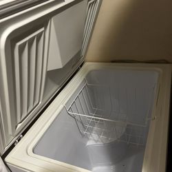 Deep Freezer For Sale $50.00