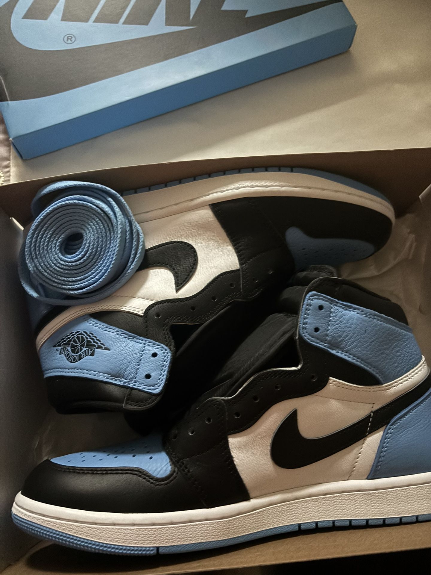 Jordan 1 UNC