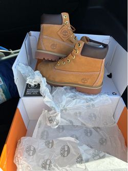 Size 6 Boys Timberland Boots