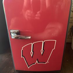 Mini Frig New Good For House Or Car