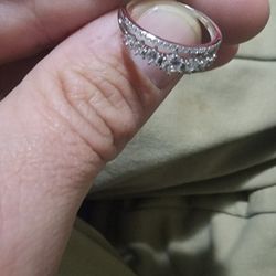 Size 8 Moissanite Ring