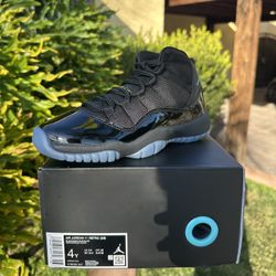 Jordan 11 Retro Gamma Blue (2025) Size 4