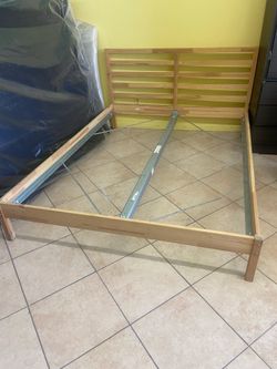 Cama Queen Size