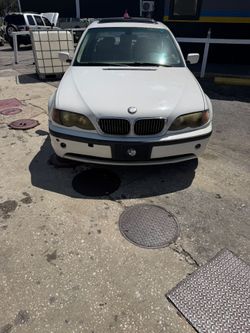 2005 BMW 330i