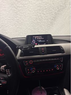 Bmw 320i oem screen display