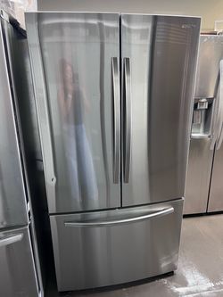 SAMSUNG 28 CU. FT. FRENCH DOOR REFRIGERATOR – $1,300