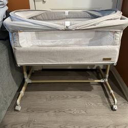 Besrey Baby Bassinet