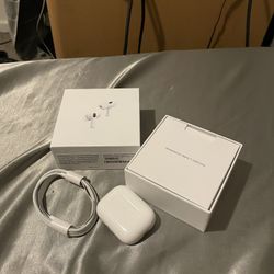 AirPods Pro 2 (USB-C) w/ MagSafe Case & Box