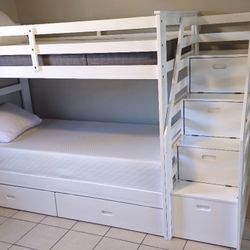 New Twin Over Twin Bunkbed 