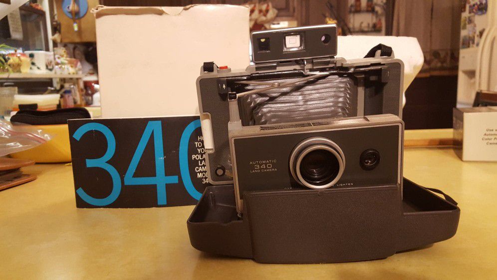 Vintage 340 land camera