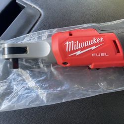 Milwaukee M12 FUEL 12-Volt Lithium-Ion Brushless Cordless High Speed 3/8 in. Ratchet (Tool-Only)