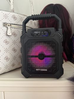 Bluetooth Speaker With Light Show