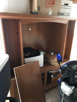 Entertainment center