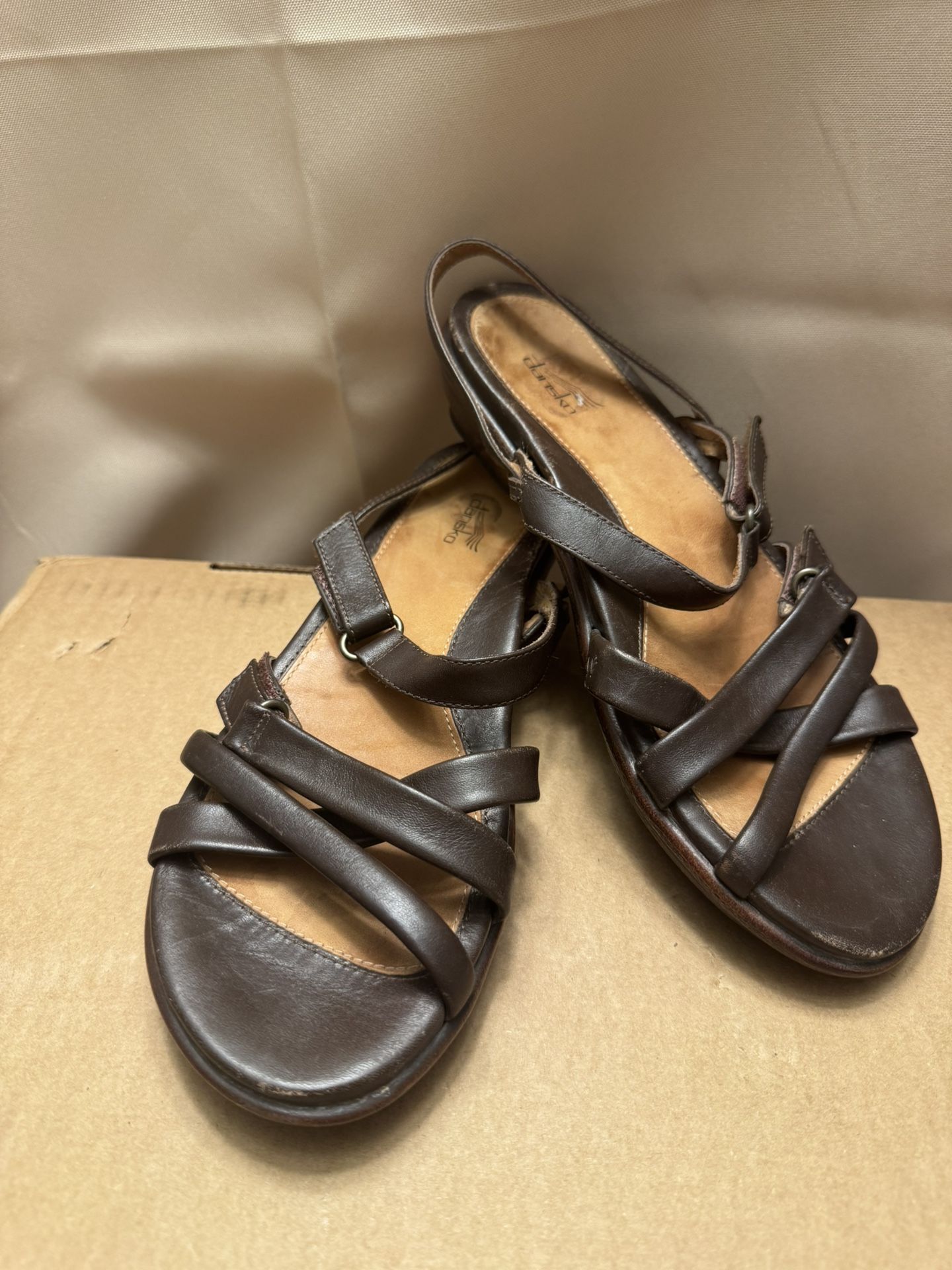 Dansko brown leather sandals Size 5.5-6
