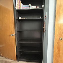 Bookshelf 