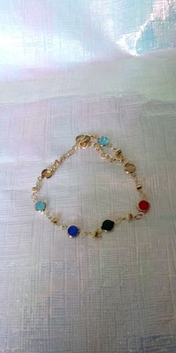 Pulsera ajustable con piedra zirconia de colores en Chapa de Oro