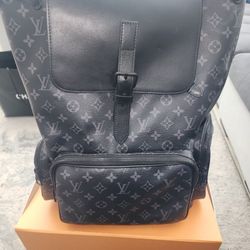 ✨ Louis Vuitton Monogram Eclipse Trio Backpack M45538 – Men’s Pre-Owned, Excellent Condition✨