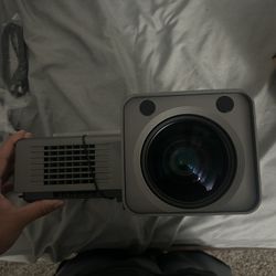 Eiki lc xip2000 lcd projector