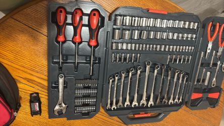 Crescent professional tool set
