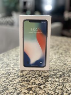 Like New IPhone X - 256 GB - Silver