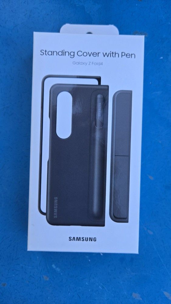Samsung Standing Cover with S Pen for Galaxy Z Fold4 - Black, Used, LIKE NEW!