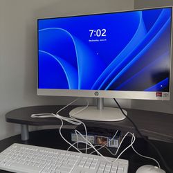HP Desktop Computer 