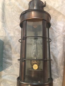 Oil lantern