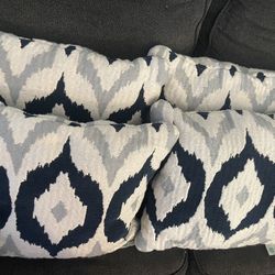 Couch Pillows 