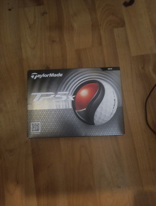 TAYLORMADE TP5X GOLF BALLS