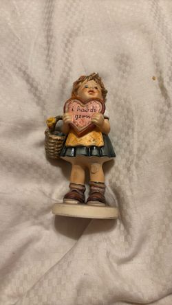 Valentine Gift Goebel Hummel Figurine #387 GIRL With Wine AND Heart