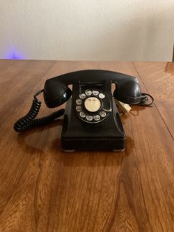 Vintage desk phone