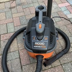 Craftsman 4 Gallon Shop Vac