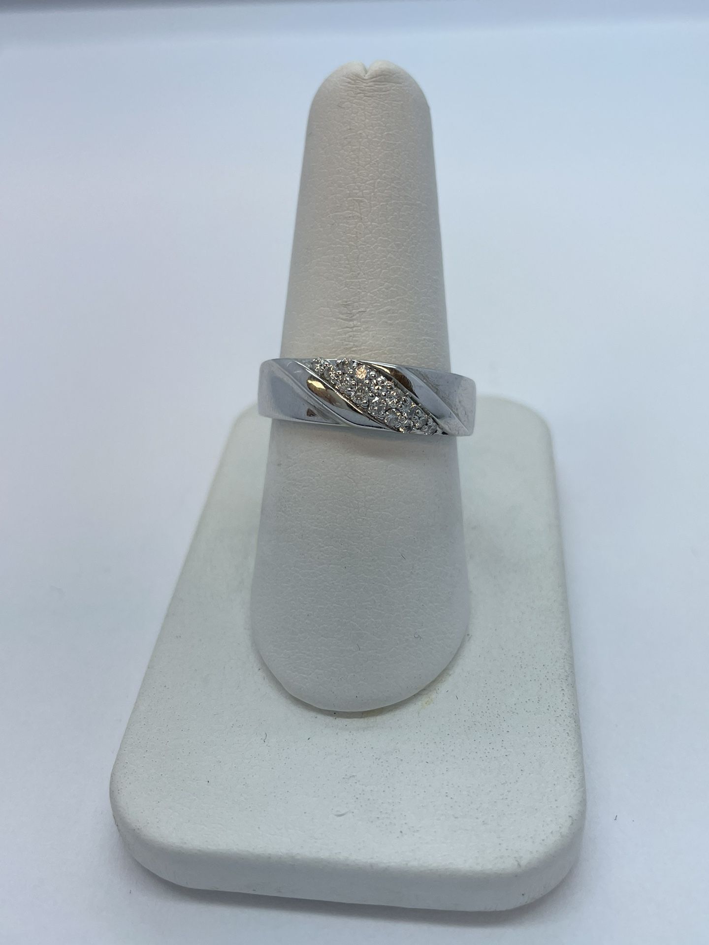 Diamond White Gold Ring