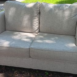 FREE.     Ashley Loveseat In Apopka 32712