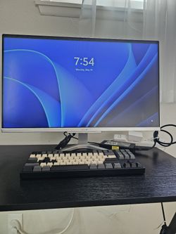 Acer Computer, Was Factory Reset Nobody’s Data On It And Works Well It’s A Work Computer