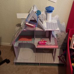 LOL Doll House Assembled Used 