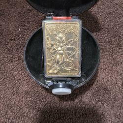  23 Karat Gold Pokémon Collectors Ball With Gold Card Meet