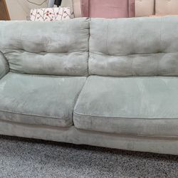 Couch Located In The City Of Orange 🍊