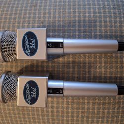 Microphone 