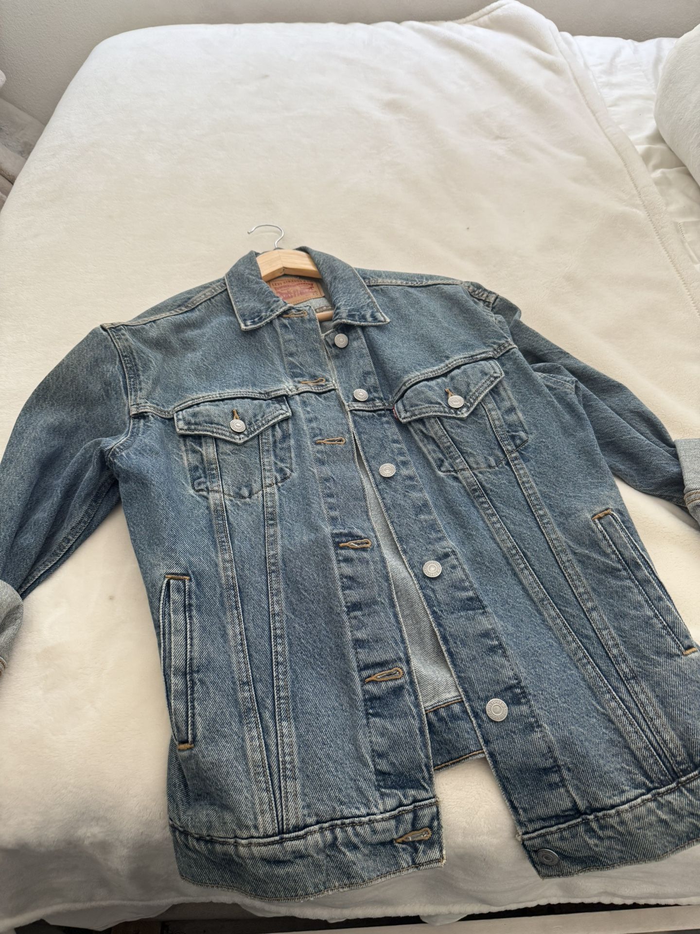 Levi’s Jean Jacket ——USED——