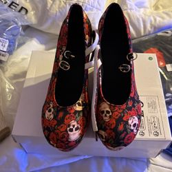 Brand New Size 9