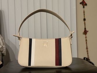Tommy Hilfiger Shoulder Bag