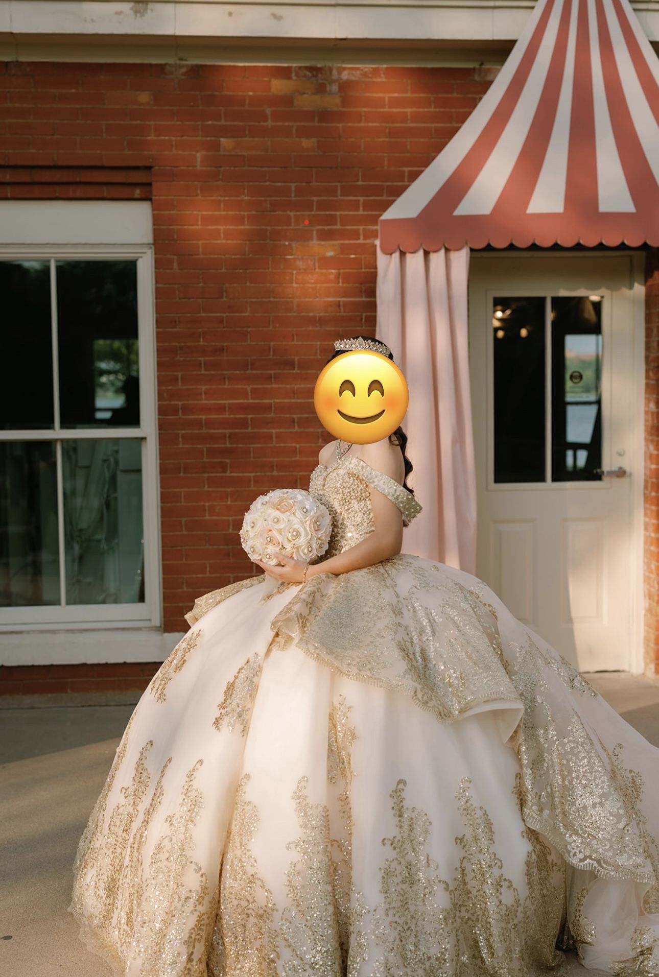 ✨ Quinceañera Dress – Fashion (Made in Mexico) ✨ 💰 $1,250 (originally $2,000)  Absolutely stunning