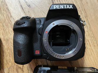 PENTAX K-5 16.3MP Digital SLR Camera - Black (Body Only) 27K Clicks